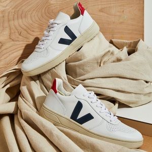 Veja v10 navy red white sneakers men size 12